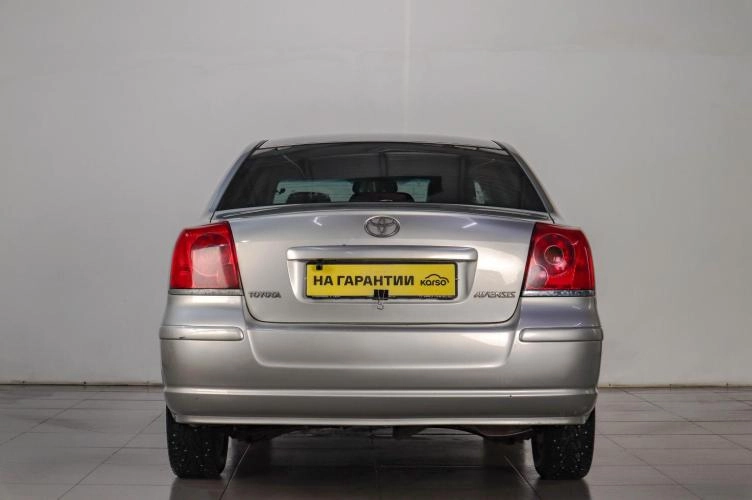 Toyota Avensis 5 из 6