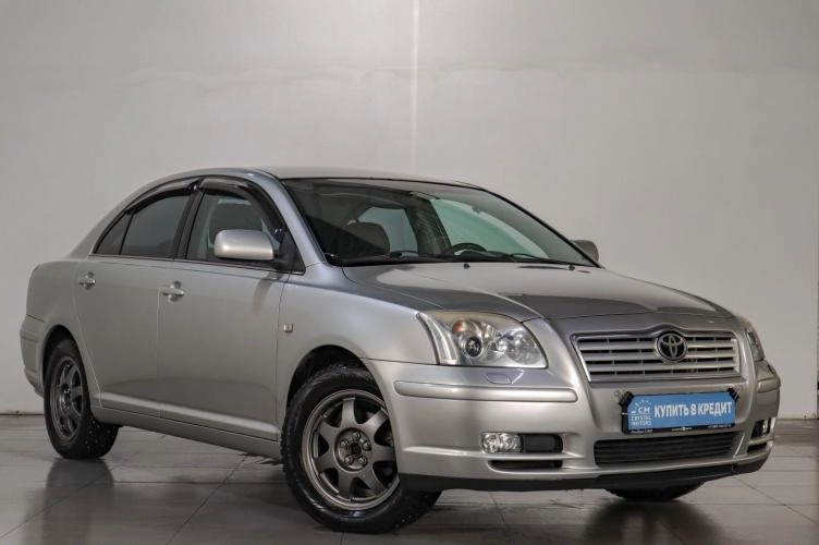 Toyota Avensis 1 из 6