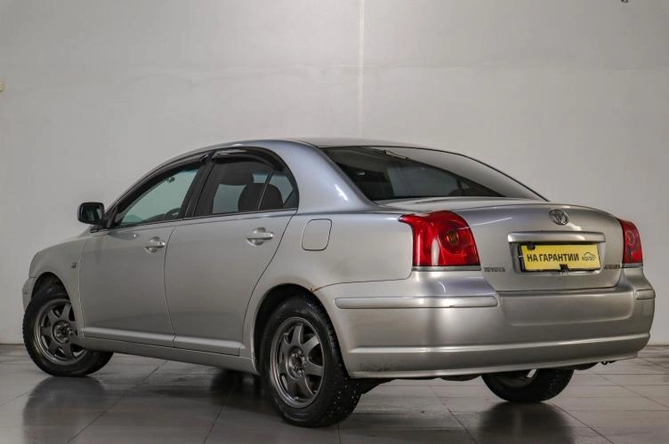 Toyota Avensis 6 из 6
