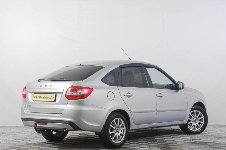 ВАЗ (LADA) Granta 6 из 6
