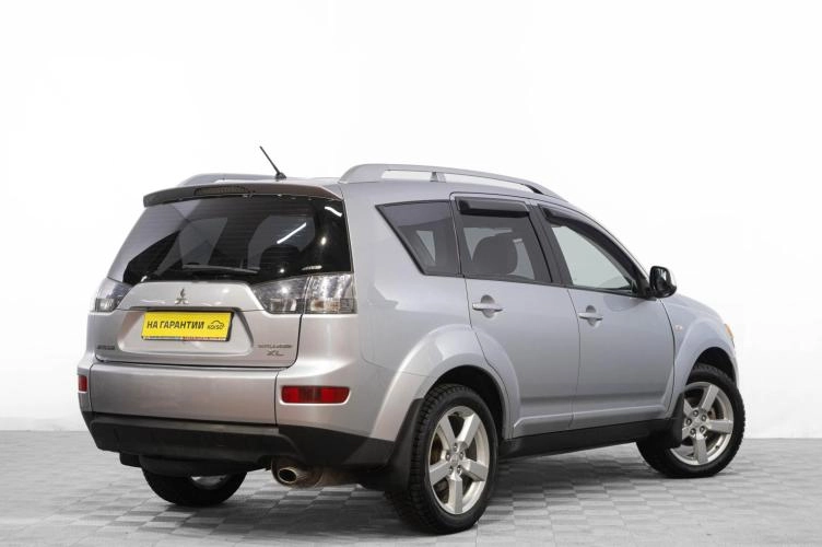 Mitsubishi Outlander 4 из 6