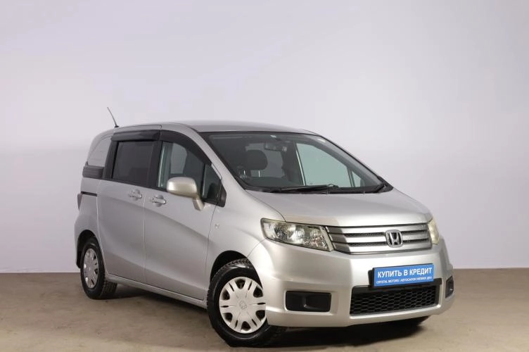 Honda Freed 1 из 6