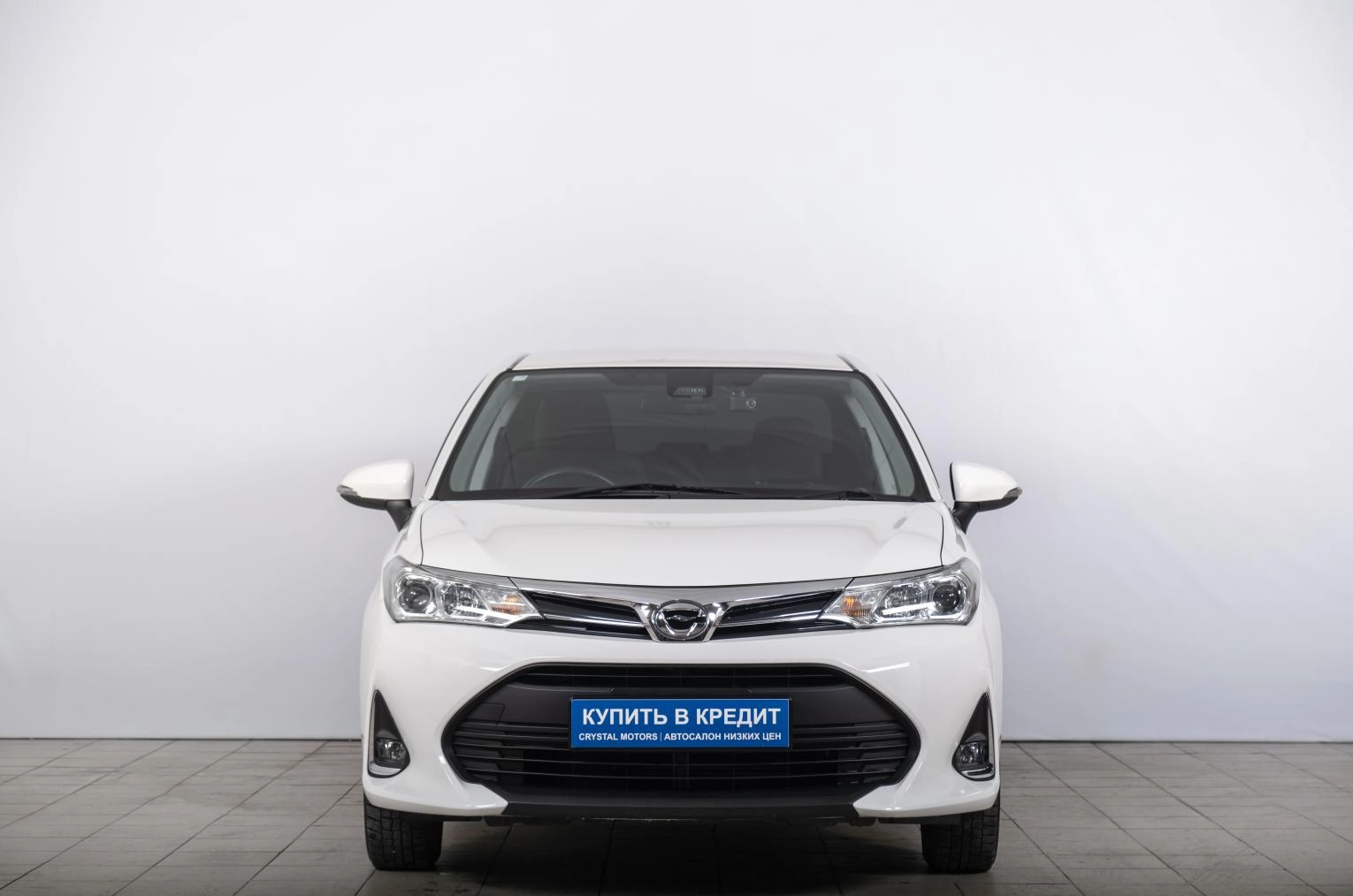 Toyota Corolla Axio 3 из 14
