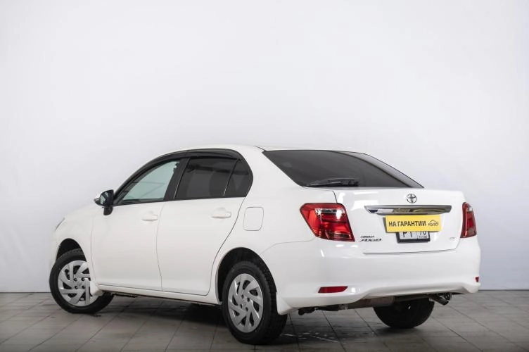 Toyota Corolla Axio 5 из 6
