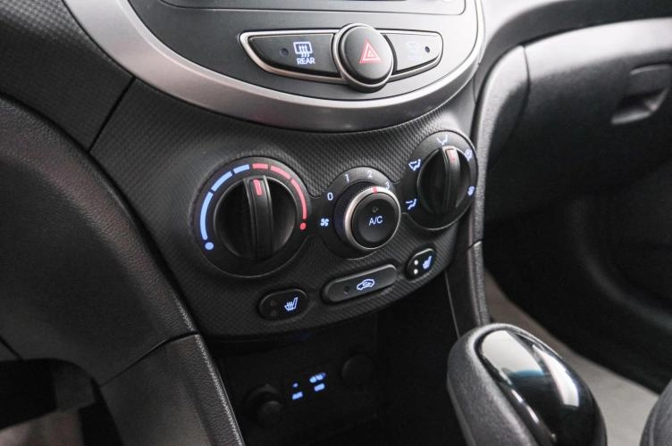 Hyundai Solaris 16 из 22