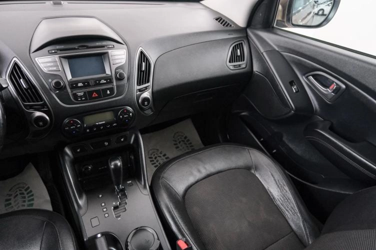 Hyundai ix35 11 из 23