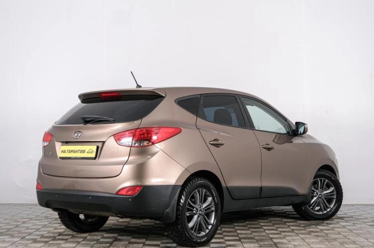 Hyundai ix35 6 из 6