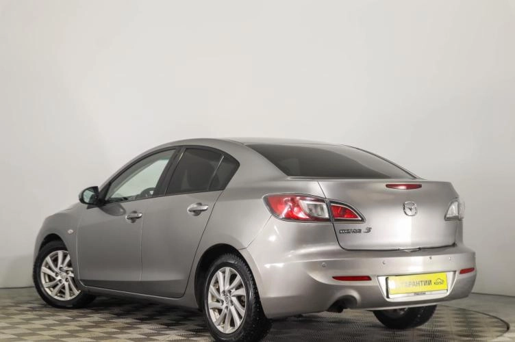 Mazda 3 6 из 6