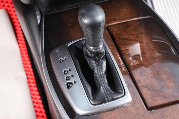 Infiniti JX 15 из 19