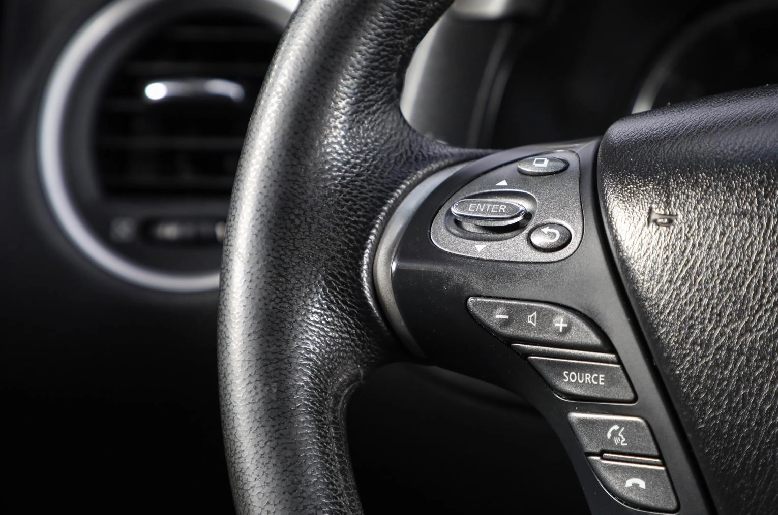 Infiniti JX 9 из 19