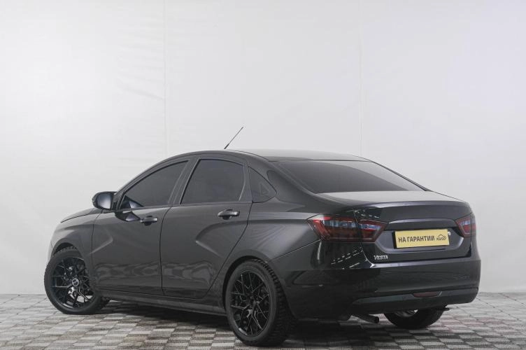 ВАЗ (LADA) Vesta 4 из 6