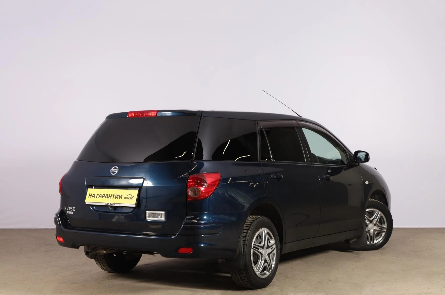 Nissan AD 6 из 16