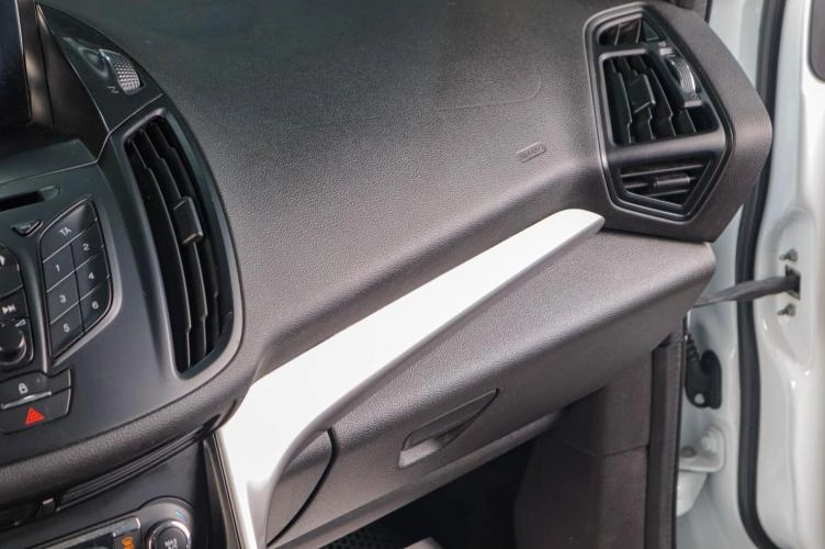 Ford Kuga 13 из 18