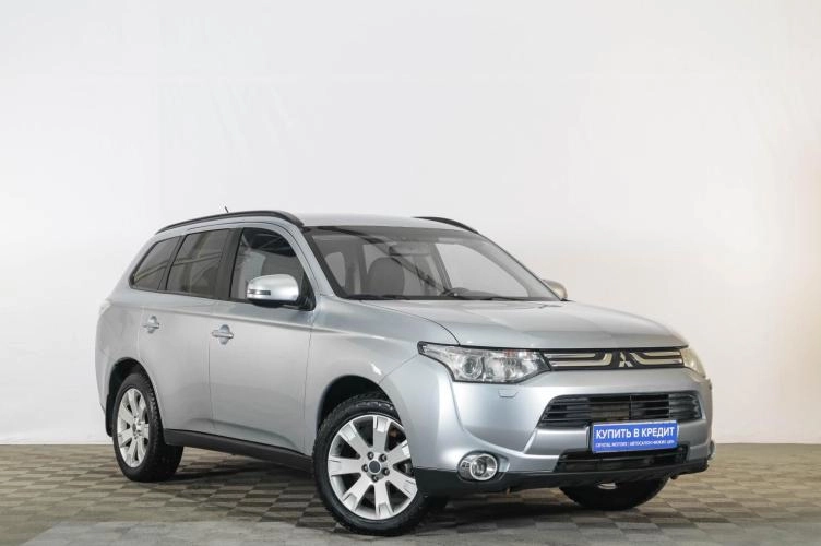 Mitsubishi Outlander 1 из 5