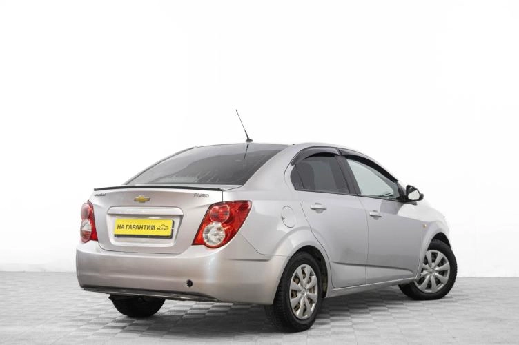 Chevrolet Aveo 4 из 6