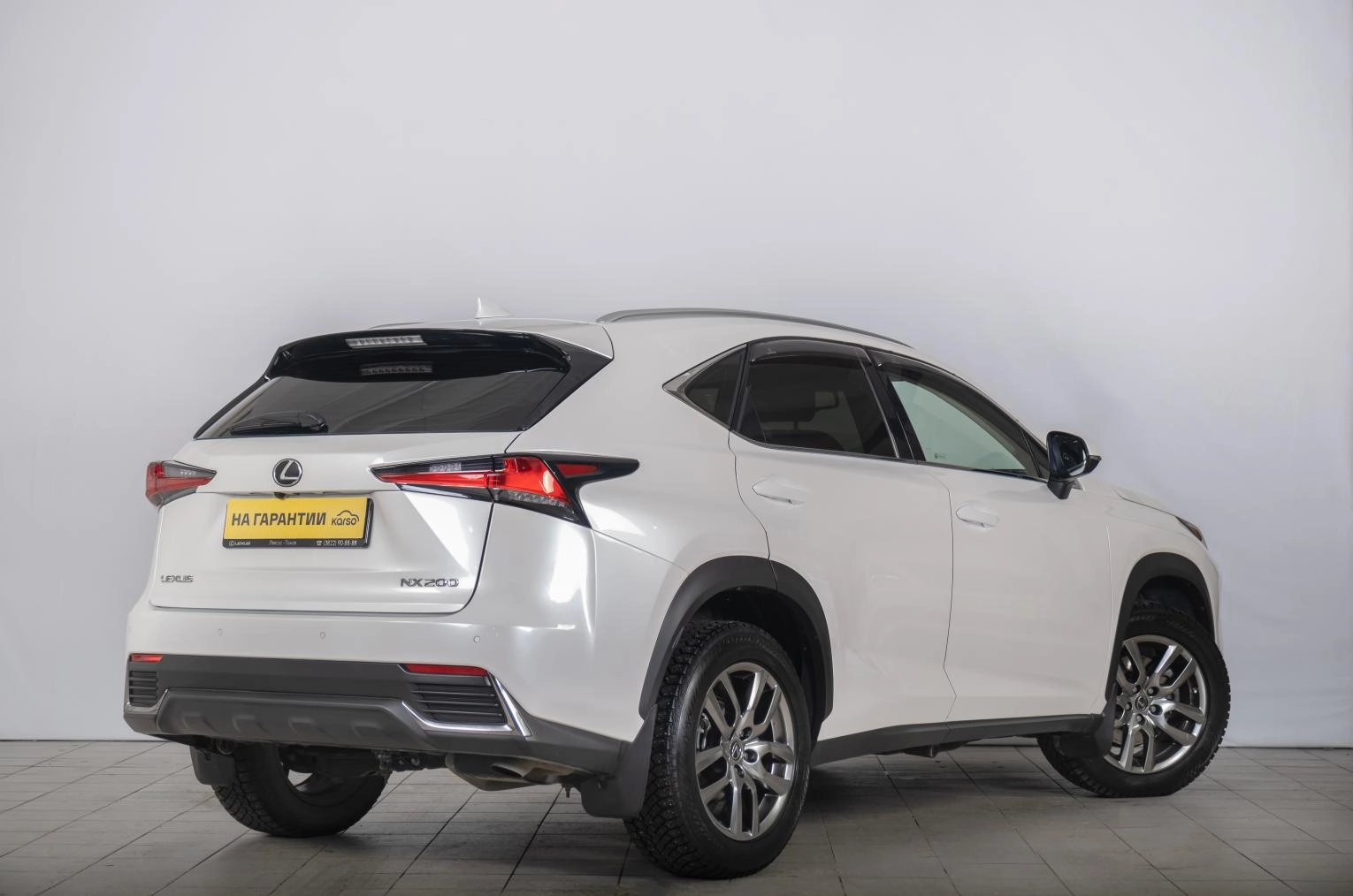 Lexus NX 6 из 20
