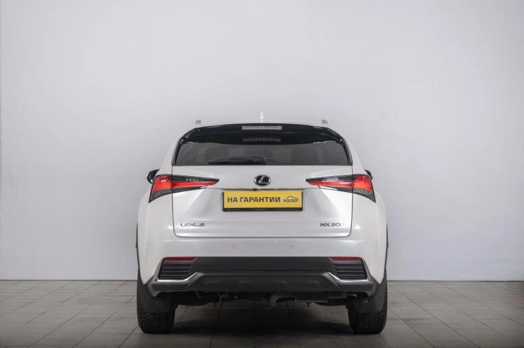 Lexus NX 4 из 6
