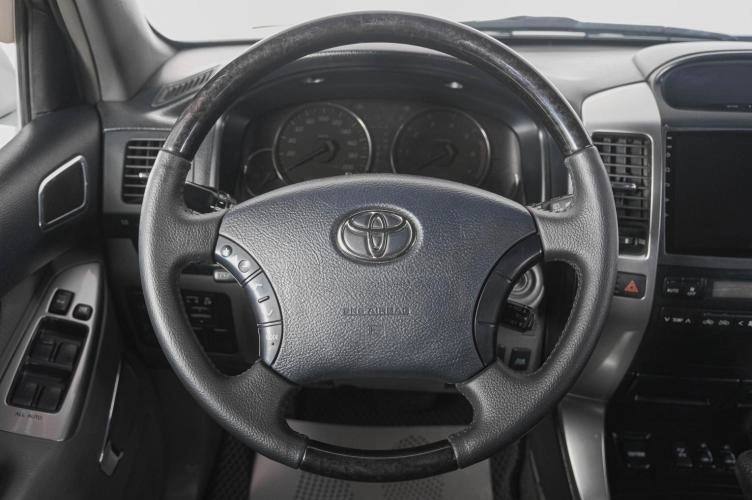Toyota Land Cruiser Prado 15 из 27