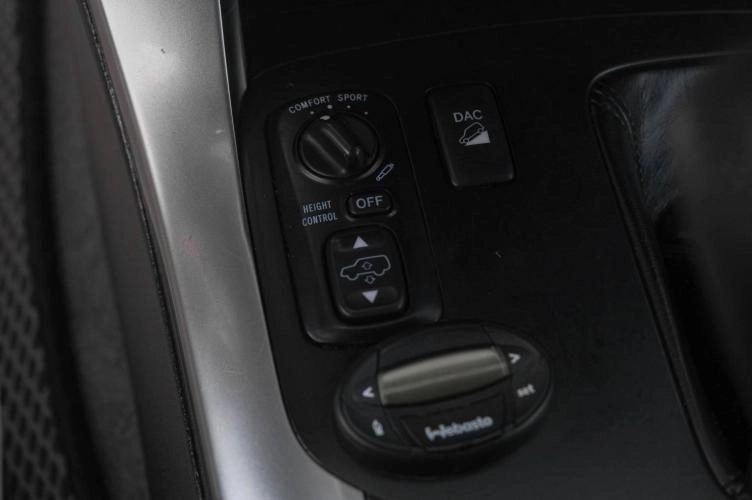 Toyota Land Cruiser Prado 23 из 27