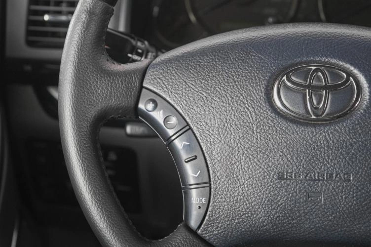 Toyota Land Cruiser Prado 16 из 27