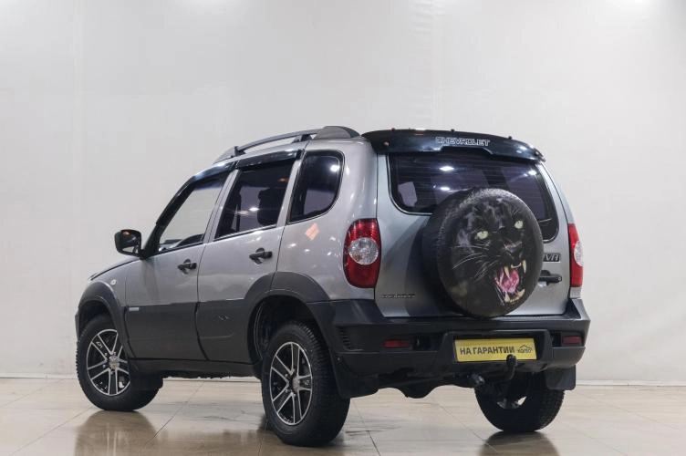 Chevrolet Niva 4 из 6