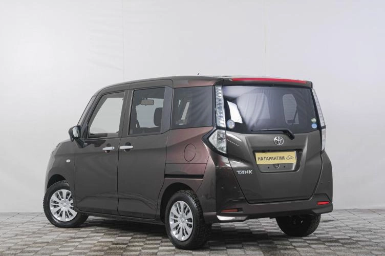 Toyota Tank 4 из 6