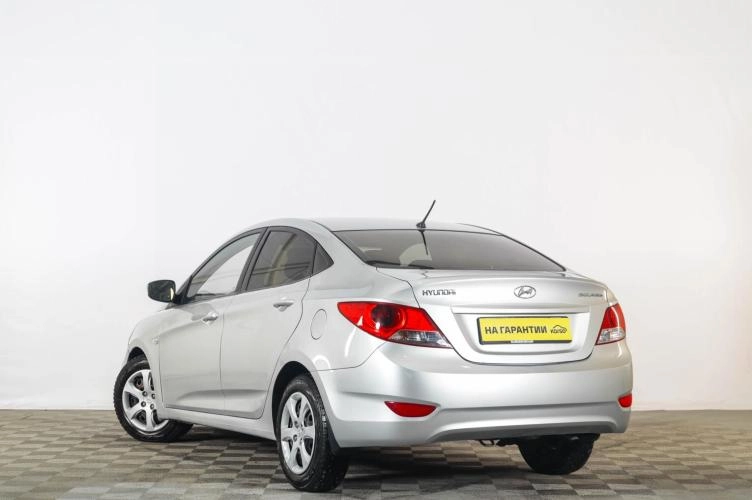 Hyundai Solaris 4 из 5