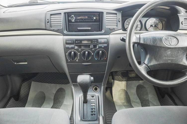 Toyota Corolla 12 из 19