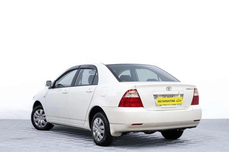 Toyota Corolla 6 из 6