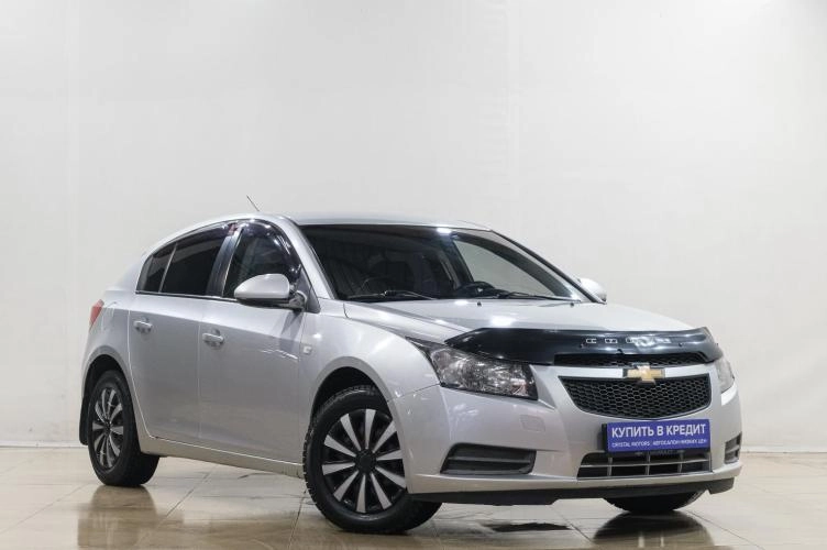 Chevrolet Cruze 1 из 5
