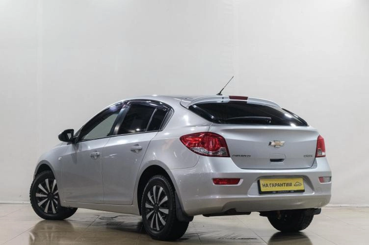 Chevrolet Cruze 4 из 5