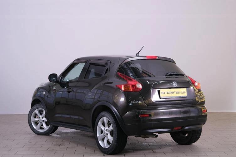 Nissan Juke 4 из 5