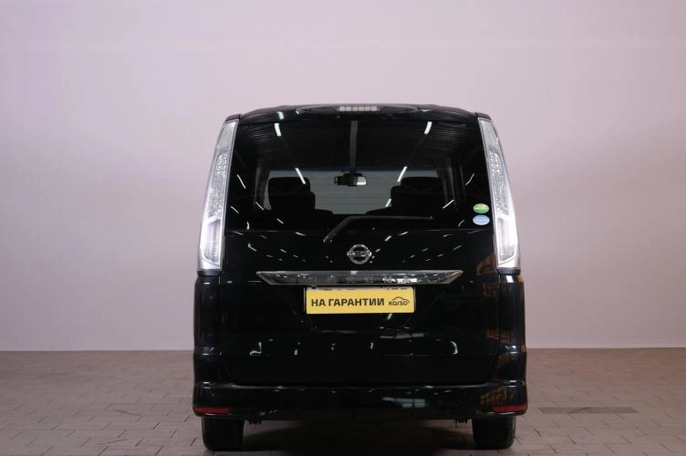 Nissan Serena 5 из 5