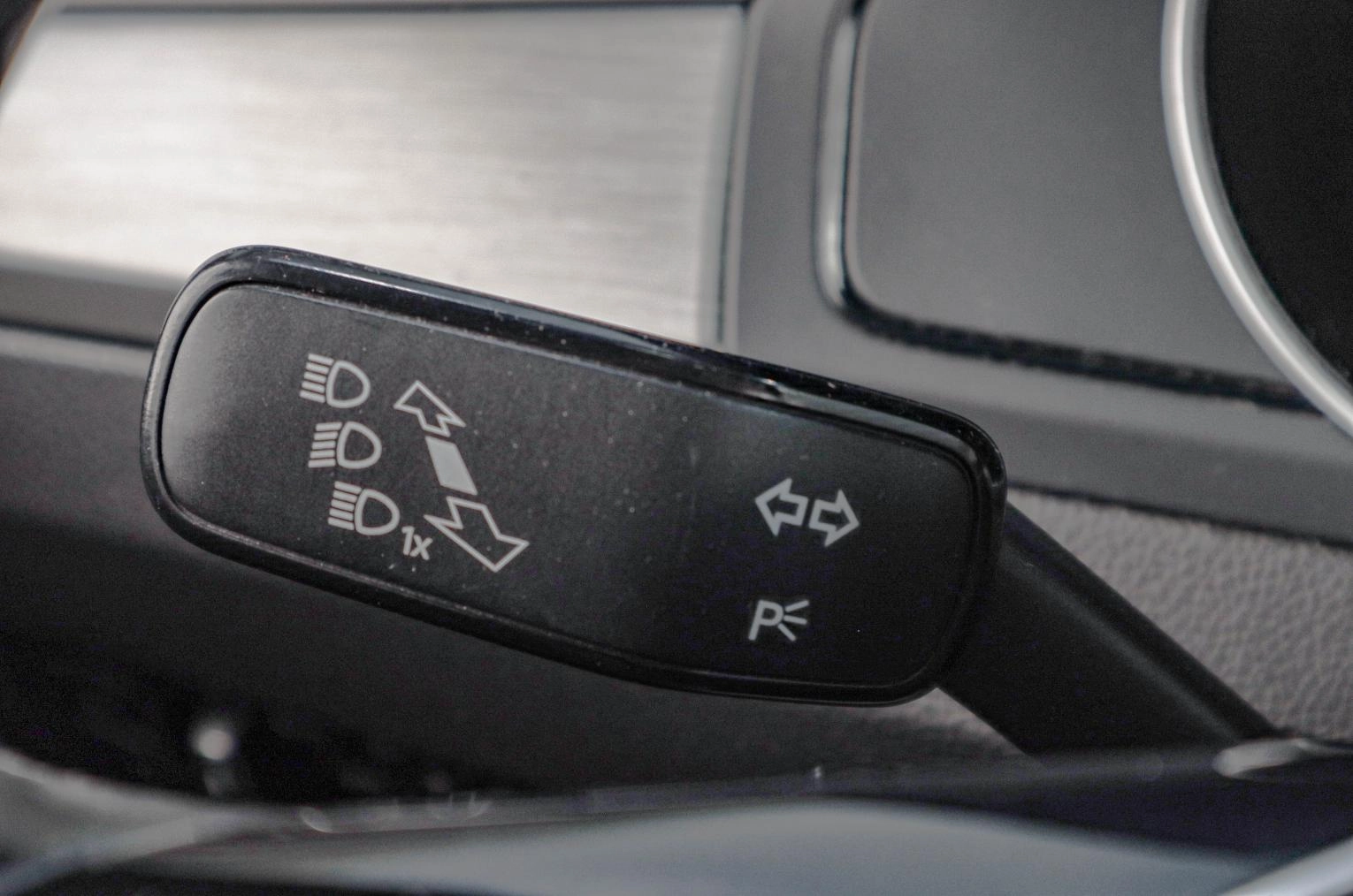 Volkswagen Passat 12 из 21