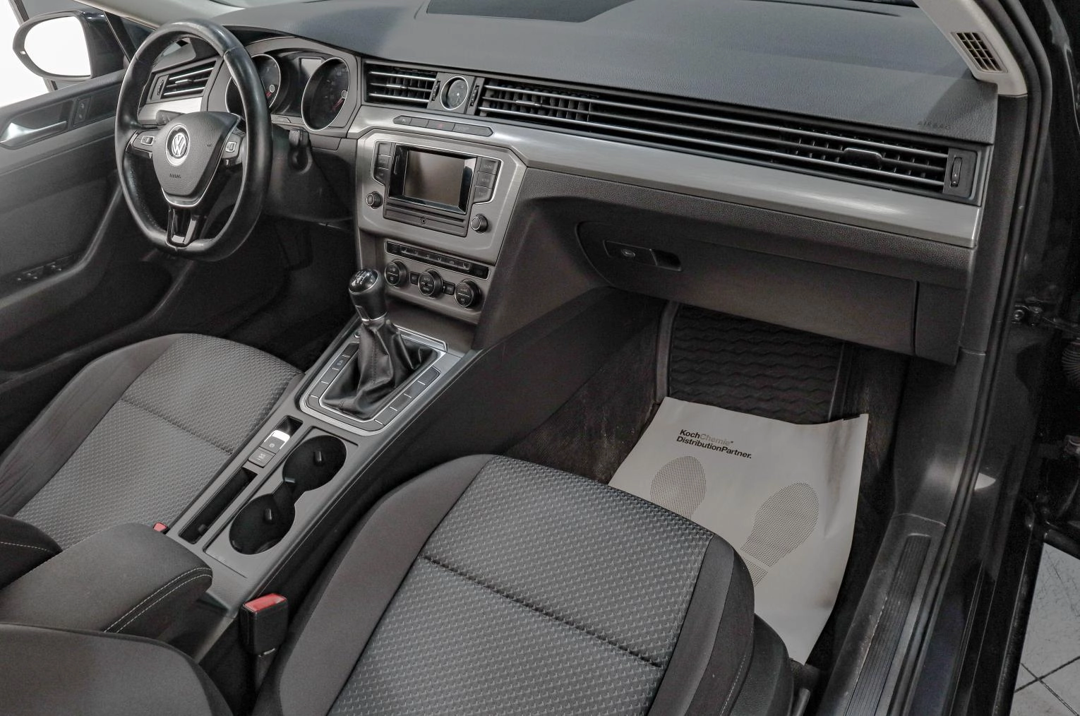 Volkswagen Passat 11 из 21