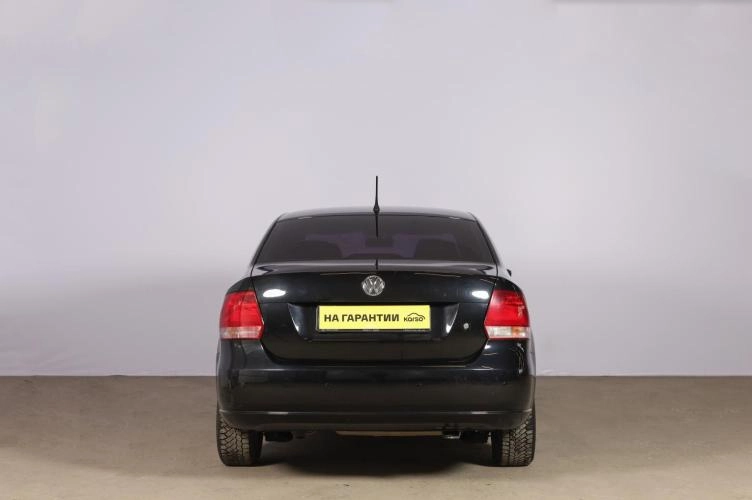 Volkswagen Polo 5 из 6