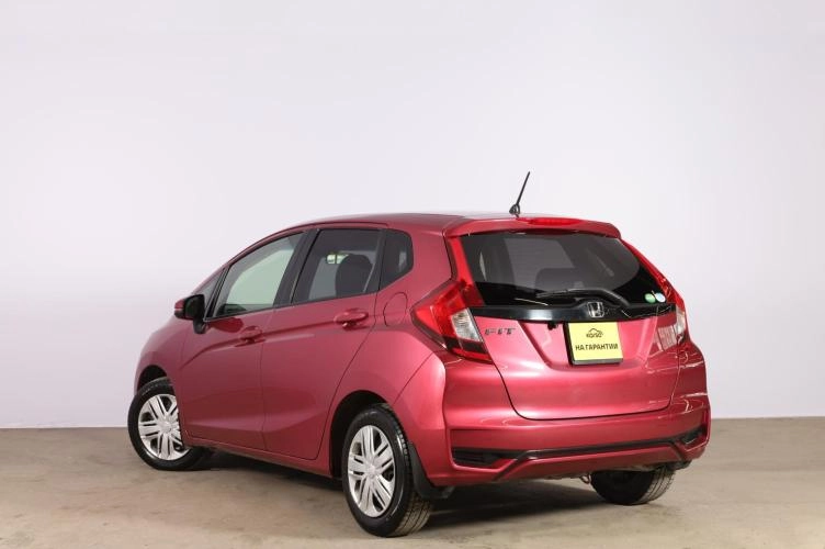 Honda Fit 4 из 6
