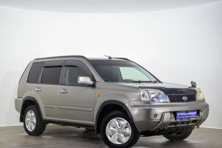 Nissan X-Trail 1 из 5