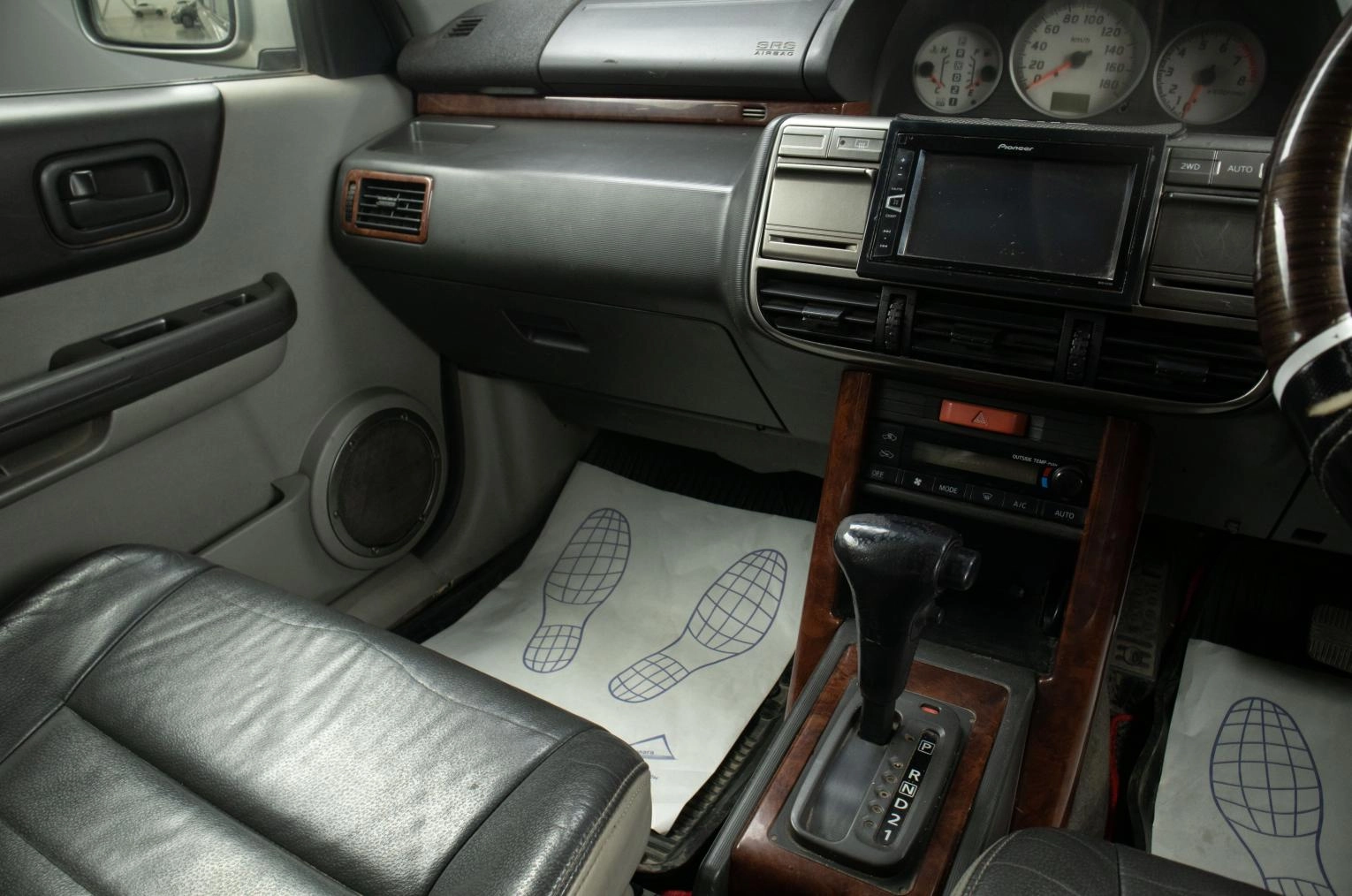Nissan X-Trail 10 из 16