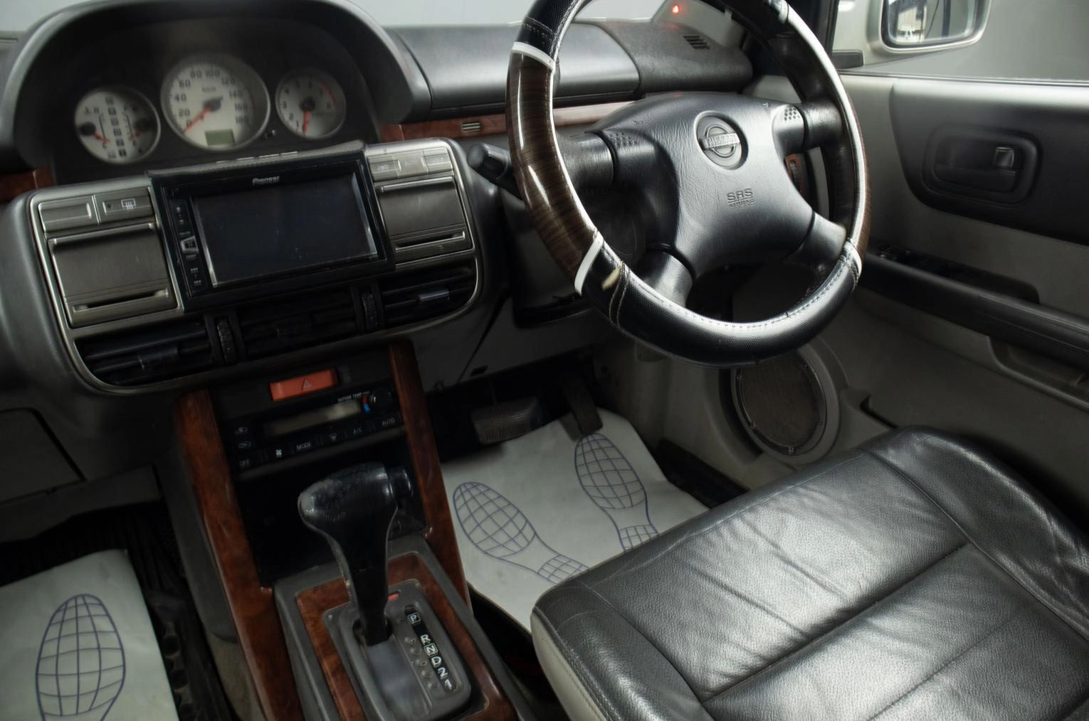 Nissan X-Trail 8 из 16