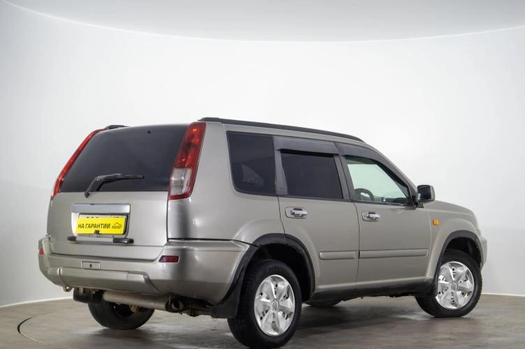 Nissan X-Trail 4 из 5