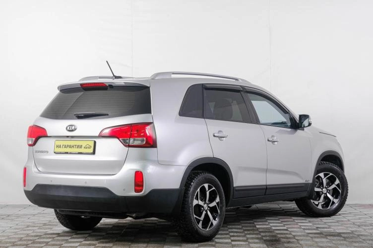 KIA Sorento 6 из 6