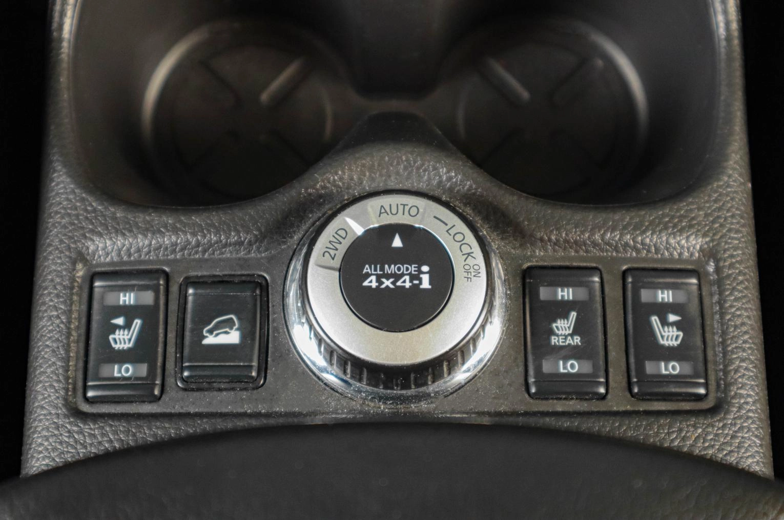 Nissan X-Trail 20 из 21