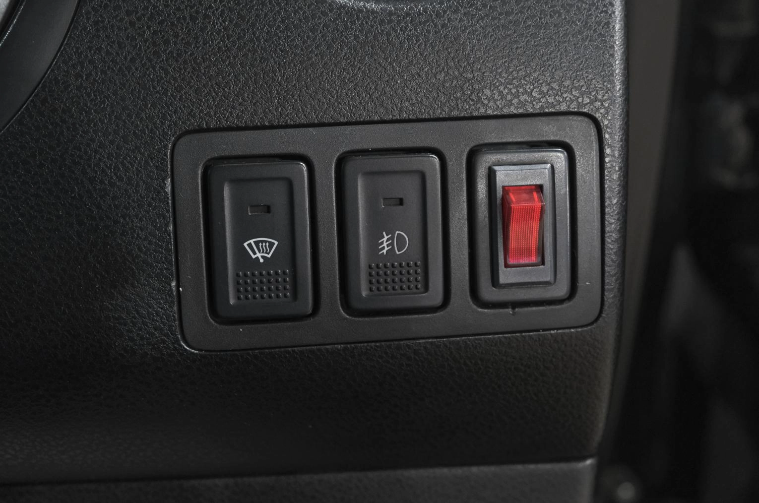 Suzuki Escudo 23 из 28