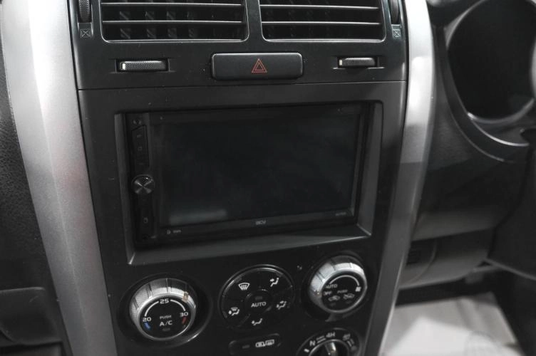 Suzuki Escudo 22 из 28