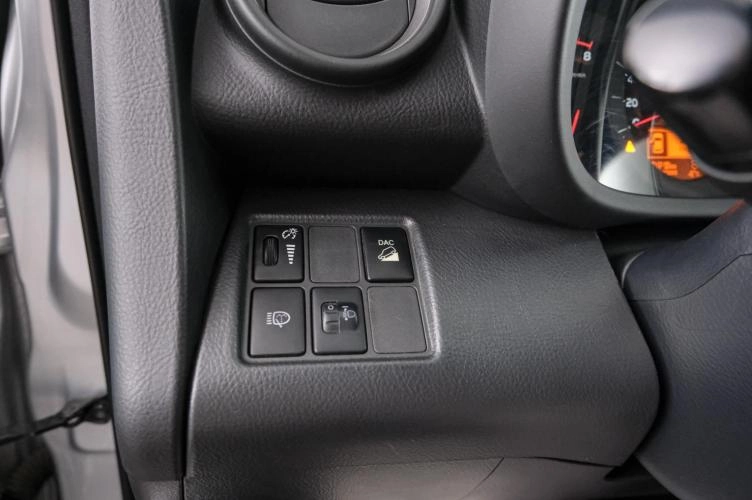 Toyota RAV4 18 из 22