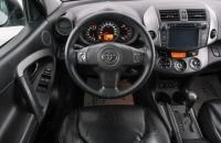 Toyota RAV4 14 из 22