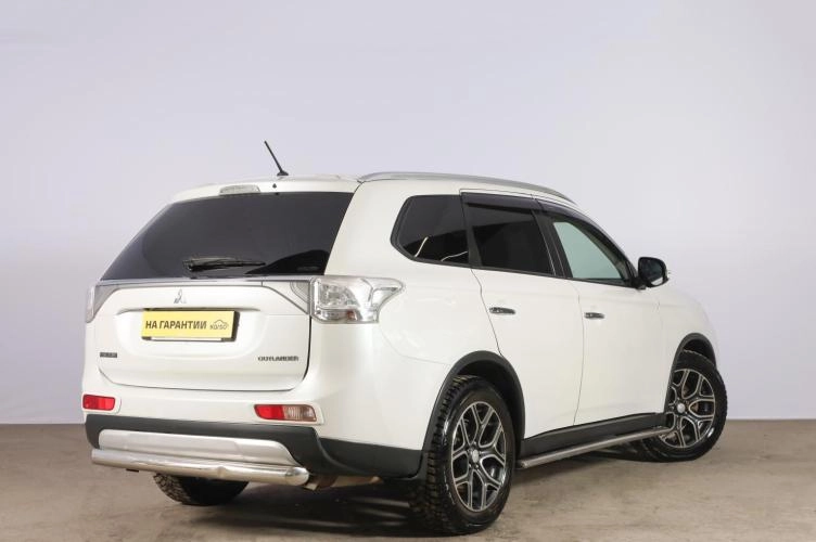 Mitsubishi Outlander 6 из 6