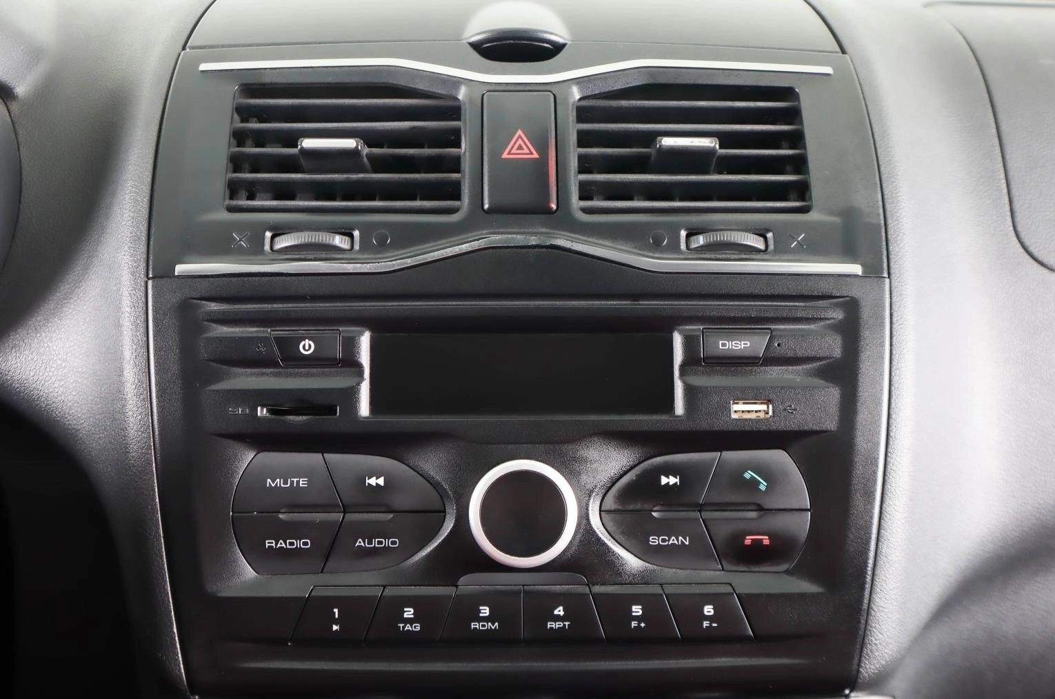 ВАЗ (LADA) Granta 16 из 22
