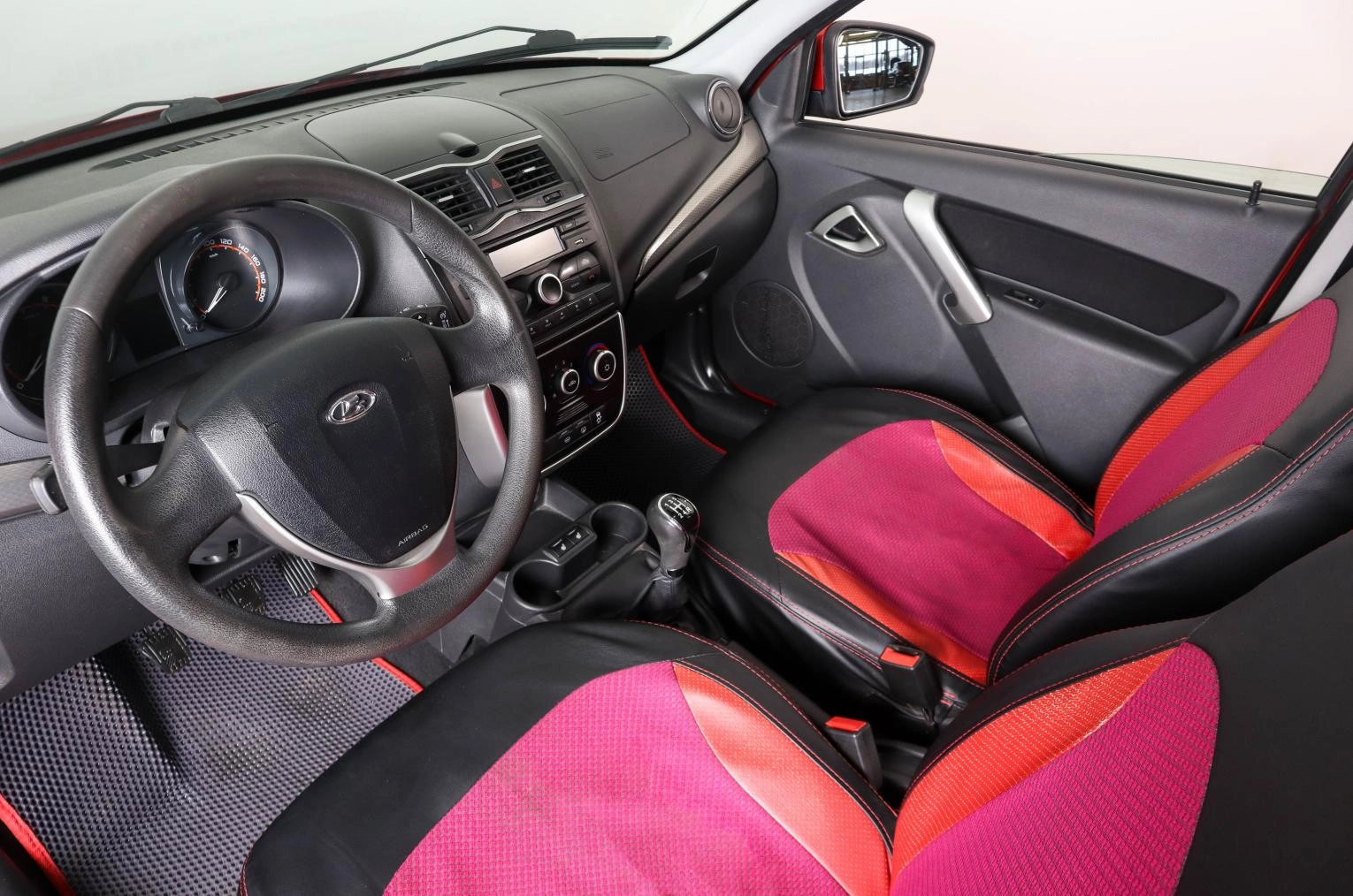 ВАЗ (LADA) Granta 8 из 22